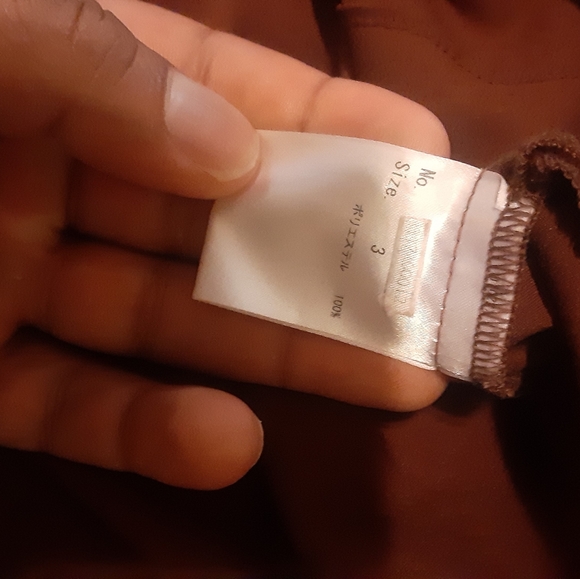 A Number Nine shirt. Brown in color size 3. - Picture 9 of 9